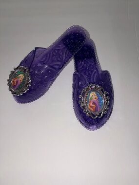 princess sofia dress up shoes Sofia The First Light-Up Motion-Activated
